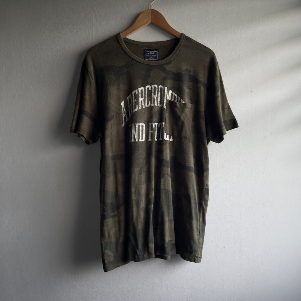 Abercrombie & Fitch Camo Graphic Pocket Tee Mens XL Green Camouflage Gorpcore